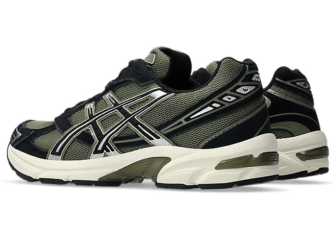 GEL-1130 Irvine/Black