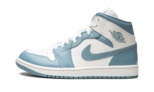 Air Jordan 1 Mid UNC